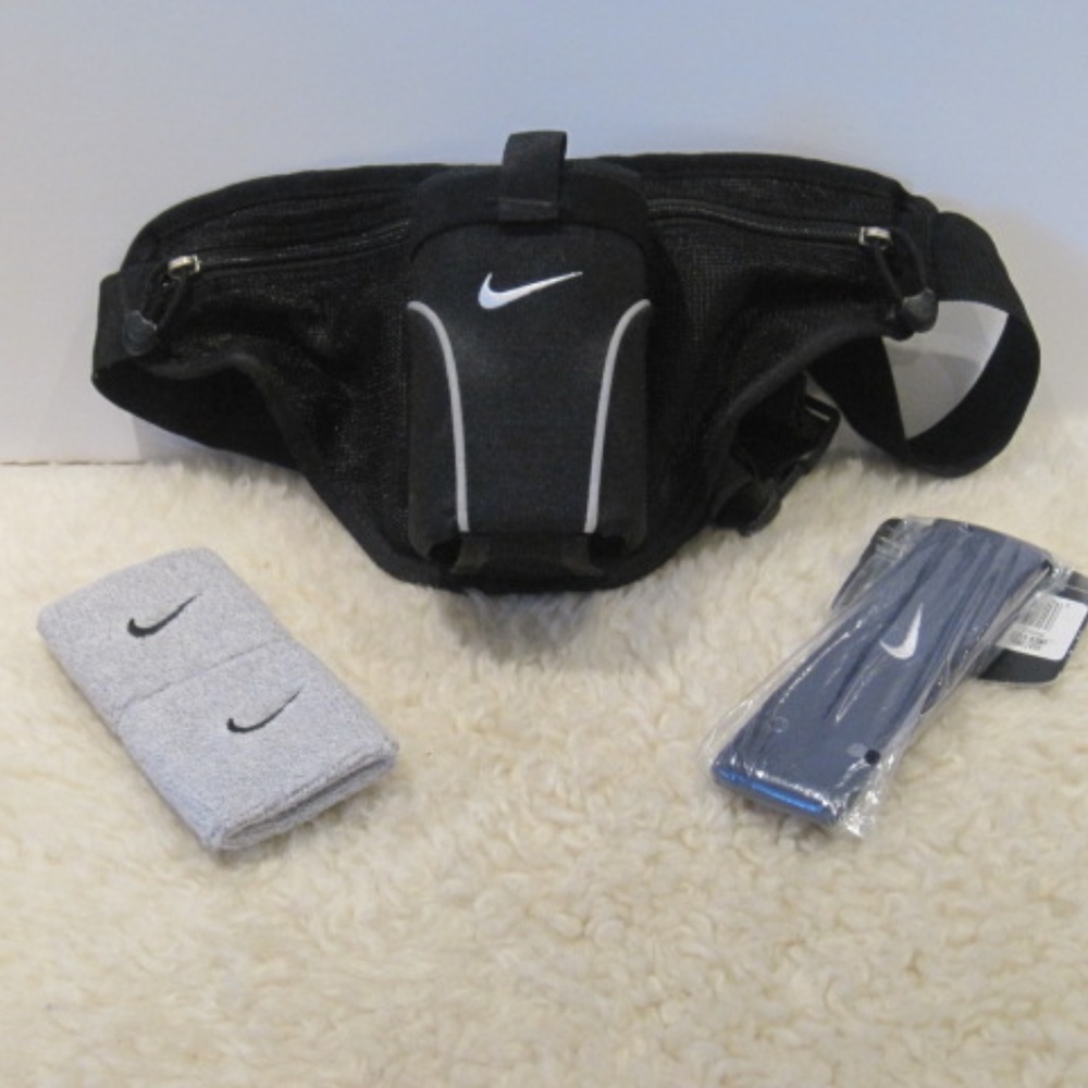 Nike Water Bottle Waist Belt w/Wrist & Sweatband